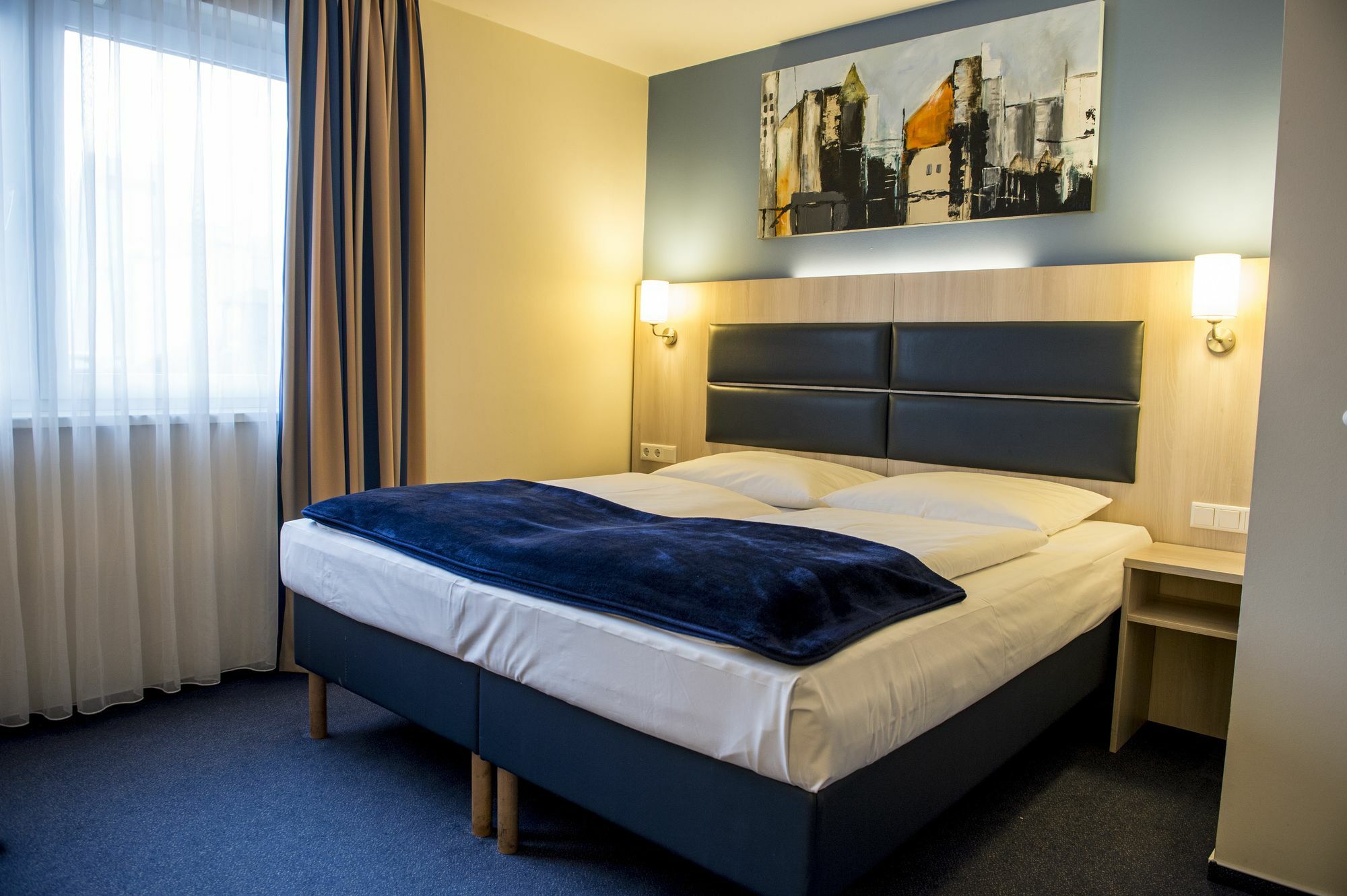 Hotel Roedelheimer Hof - Am Wasserturm Φραγκφούρτη Εξωτερικό φωτογραφία